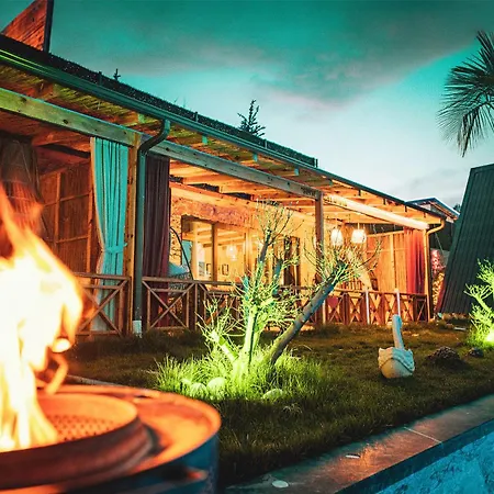 Grand Paradise *