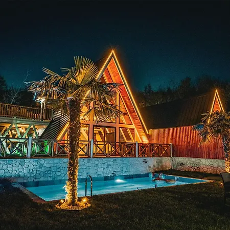 Grand Paradise מלון ספנג'ה