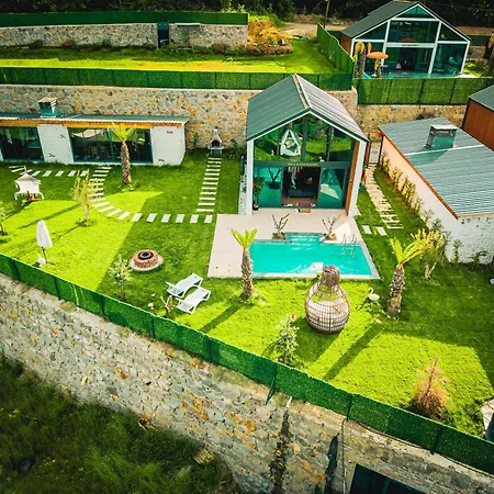 Hotel Grand Paradise